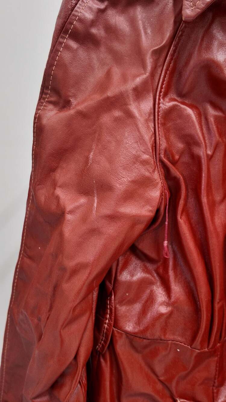Vintage 70s Full-Length Oxblood Red Faux Leather Trench Coat – (Small/Medium) - Picture 2 of 3